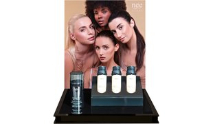 NEE Collection Dress me All Day Foundation exkl. Display
